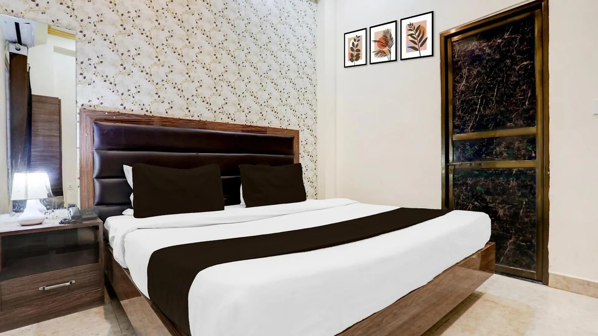 Super Hotel O Sankat Mochan Gandhi Nagar Varanasi