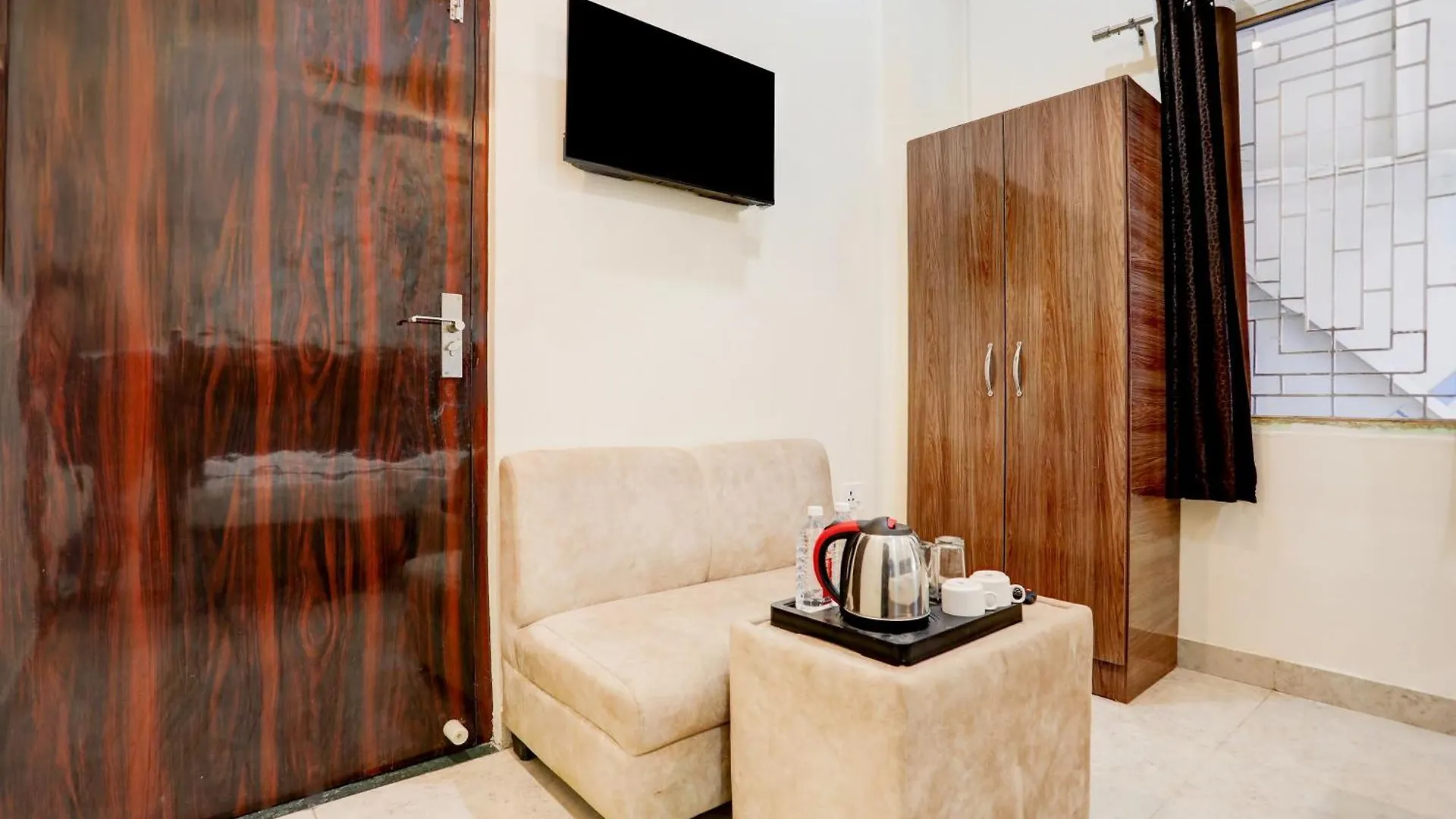 Super Hotel O Sankat Mochan Gandhi Nagar Varanasi