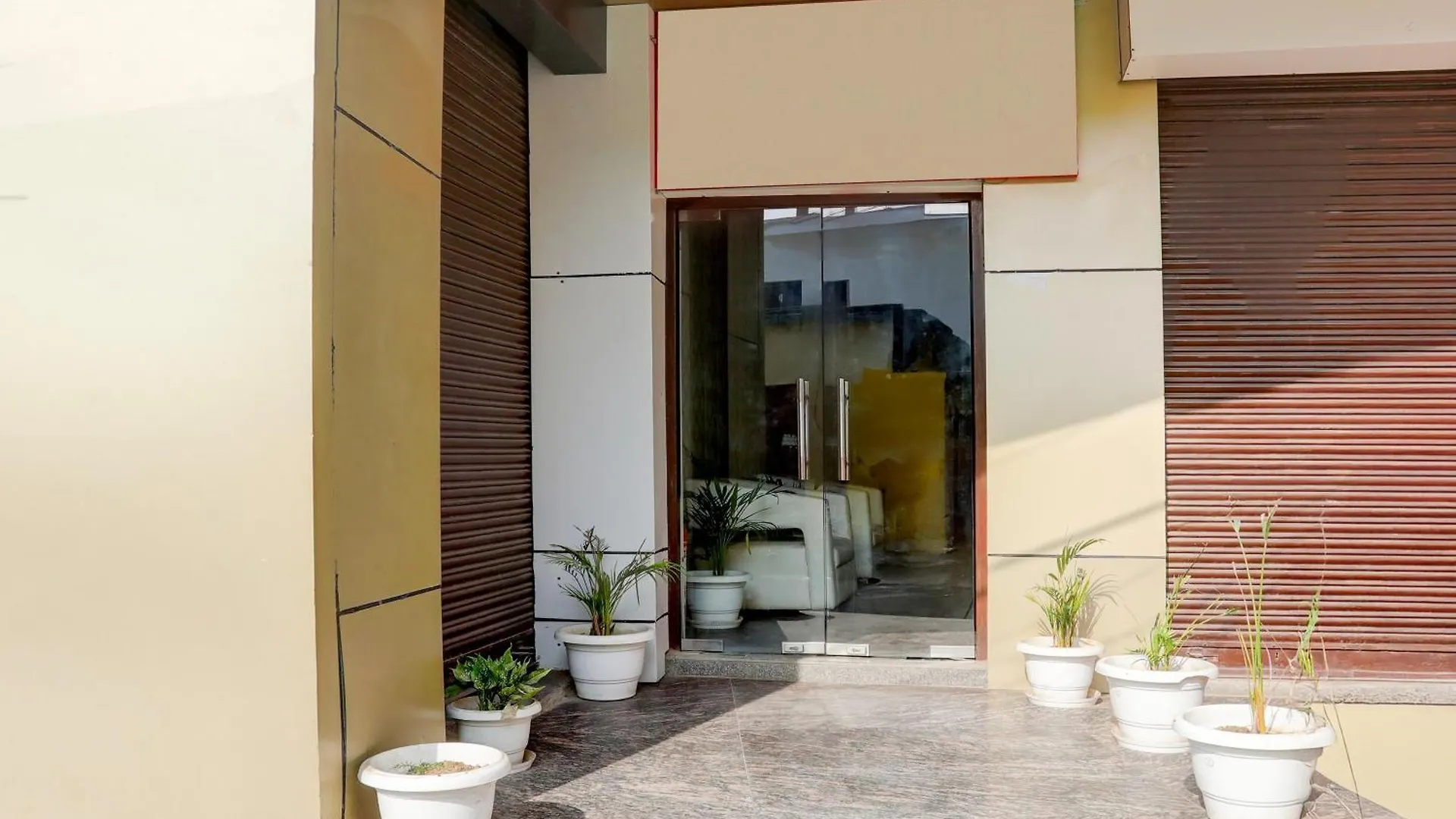 Super Hotel O Sankat Mochan Gandhi Nagar Varanasi